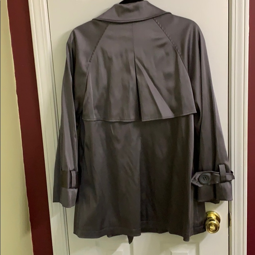 Blazer - Picture 4 of 5